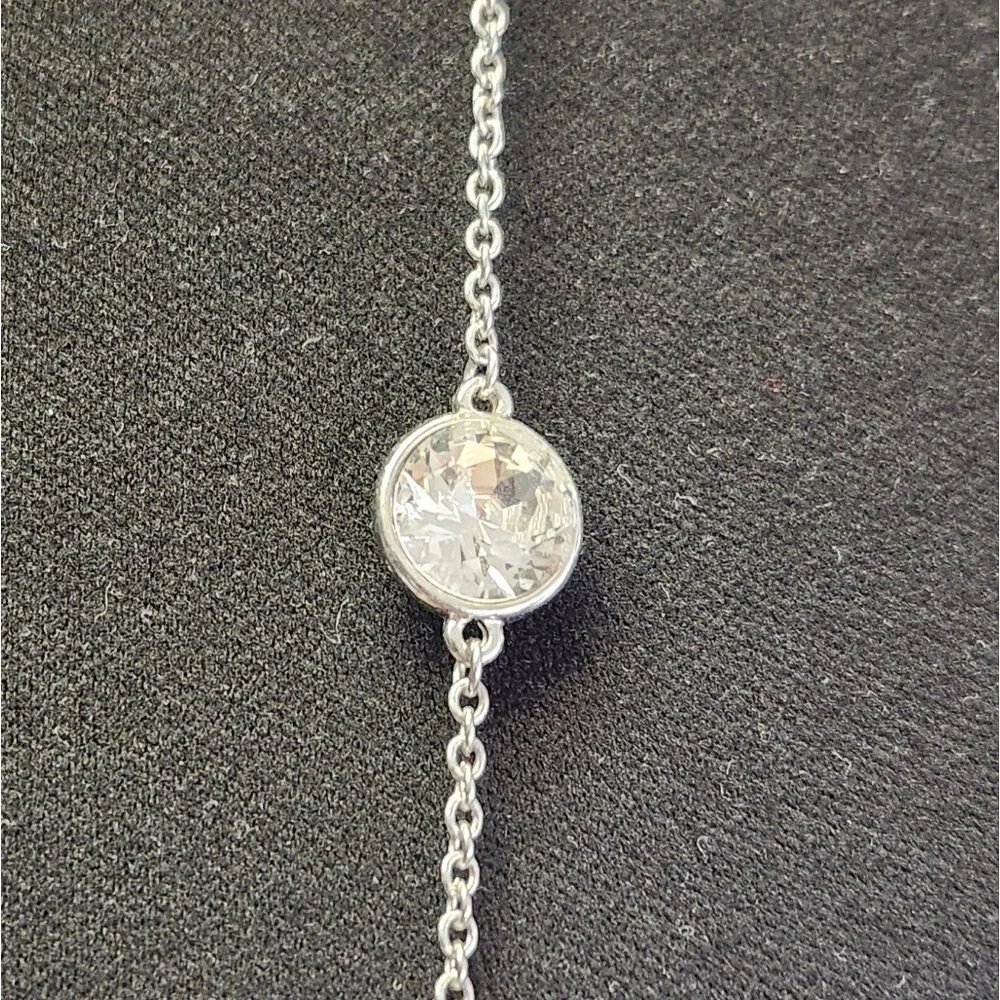 Clear Gem 18